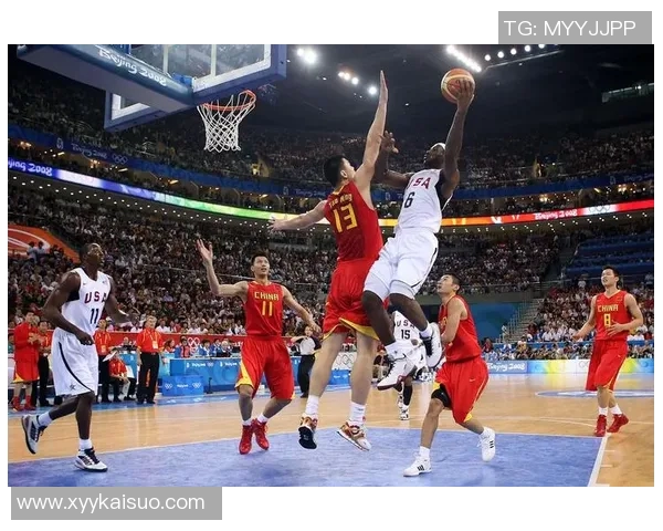 詹姆斯与姚明巅峰对决的传奇时刻与篮球历史的交汇点 詹姆斯与姚明巅峰对决的传奇时刻与篮球历史的交汇点