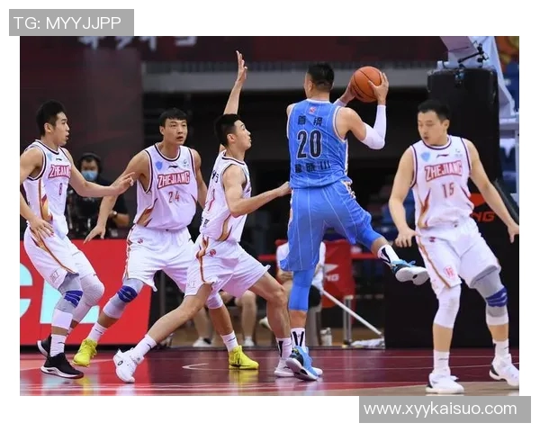 赛后分析:北京篮球队与重庆篮球队的战术意识与执行力对比探讨 赛后分析:北京篮球队与重庆篮球队的战术意识与执行力对比探讨